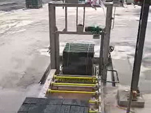 自動(dòng)收磚機(jī)、碼垛機(jī)帶浸水效果